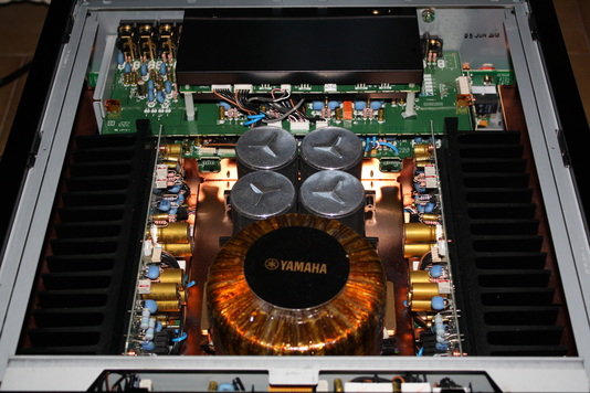 Yamaha CD-S3000 - Audio-activity.com